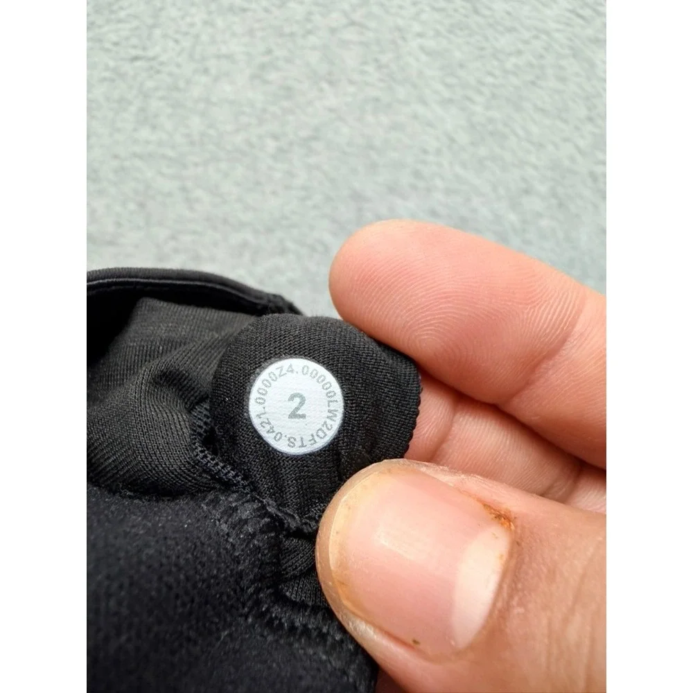 Lululemon Black Jacquard Racerback Sports Bra Medium Impact Activewear Womens